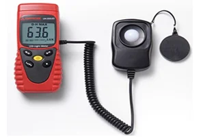 Luxómetro Amprobe LM-200